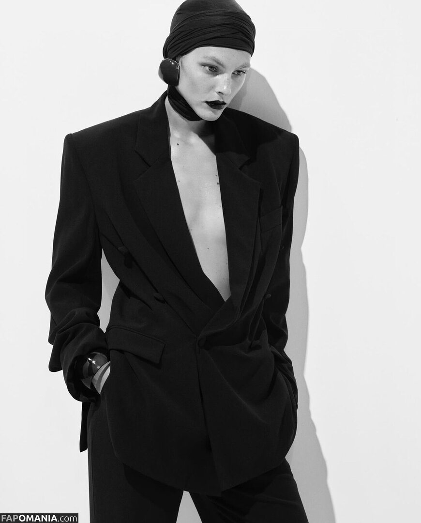 Vittoria Ceretti / vittoria Γυμνός OnlyFans  Διαρρεύσαστη φωτογραφία #2