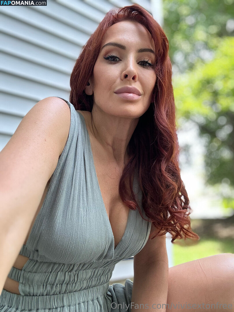 vivisaxton / vivisaxtonfree Γυμνός OnlyFans  Διαρρεύσαστη φωτογραφία #2