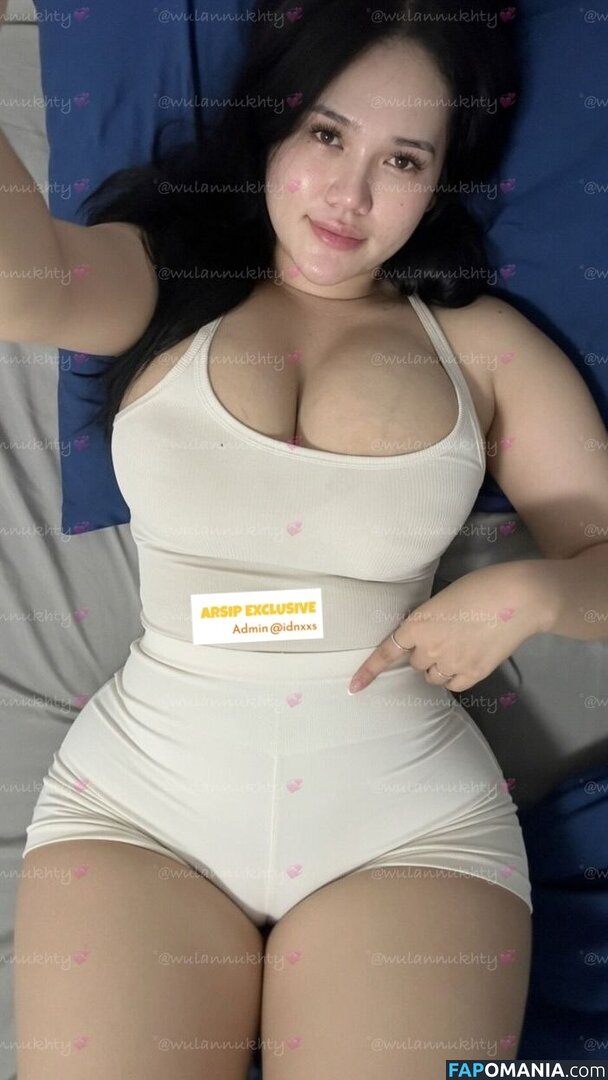 fitriwln / https: / wulannukhty / xxbbywlnn Γυμνός OnlyFans  Διαρρεύσαστη φωτογραφία #2