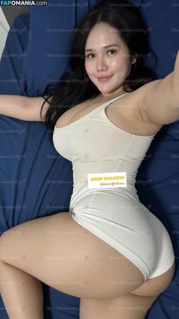 fitriwln / https: / wulannukhty / xxbbywlnn Γυμνός OnlyFans  Διαρρεύσαστη φωτογραφία #6