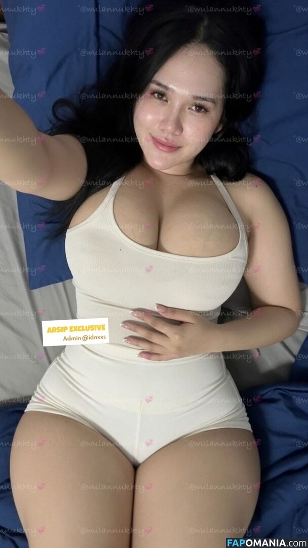 fitriwln / https: / wulannukhty / xxbbywlnn Γυμνός OnlyFans  Διαρρεύσαστη φωτογραφία #9