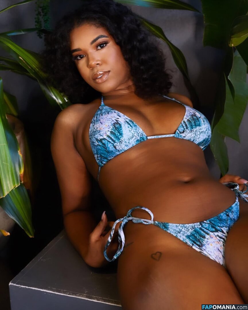 Yasmeen Kearra / yaskearra / yasmeen.kearra Γυμνός OnlyFans  Διαρρεύσαστη φωτογραφία #7