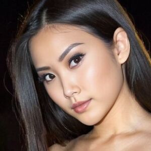 Yuzuki Toshiko