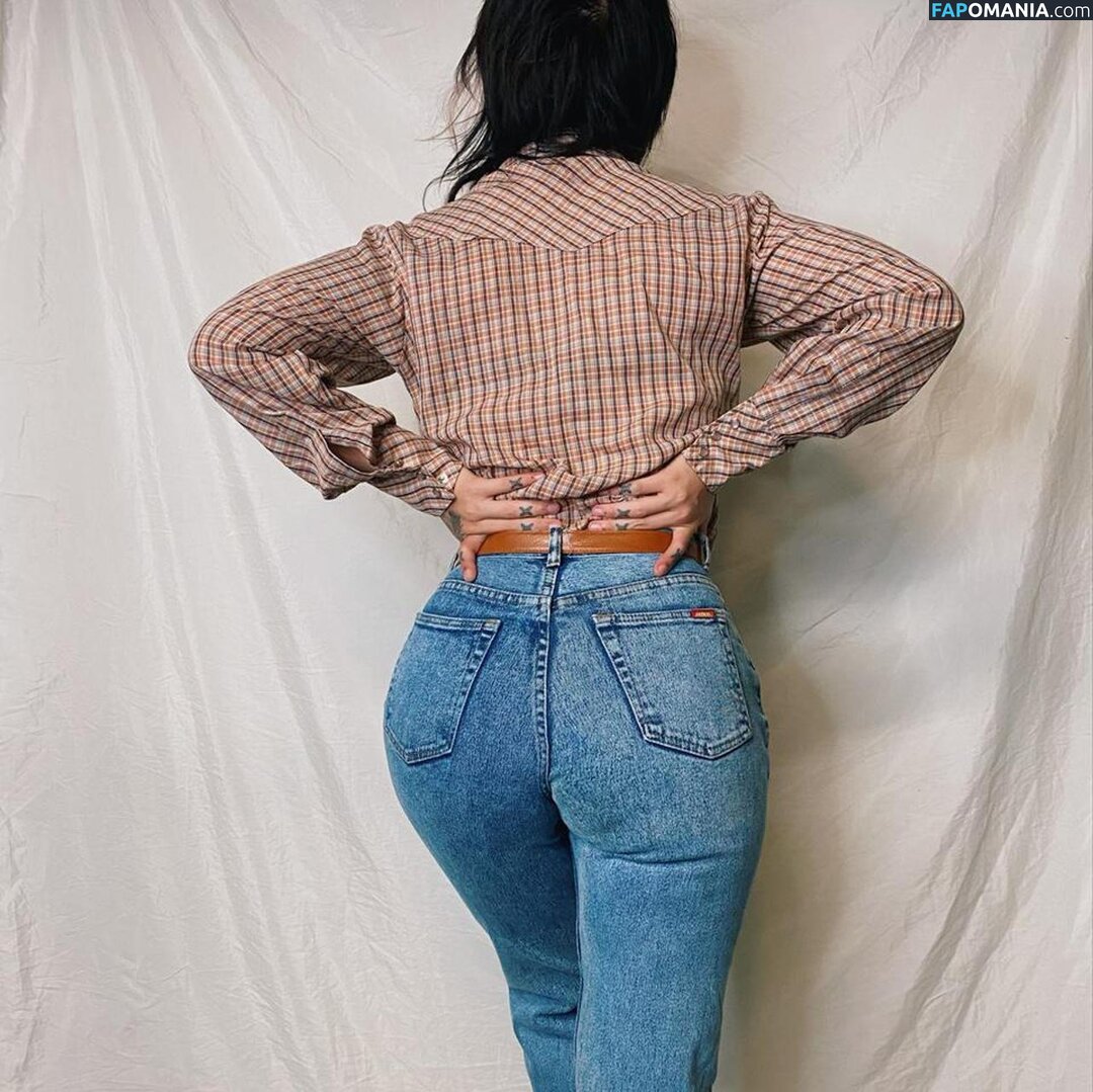 Yvette Young / yvetteyoung Γυμνός OnlyFans  Διαρρεύσαστη φωτογραφία #3