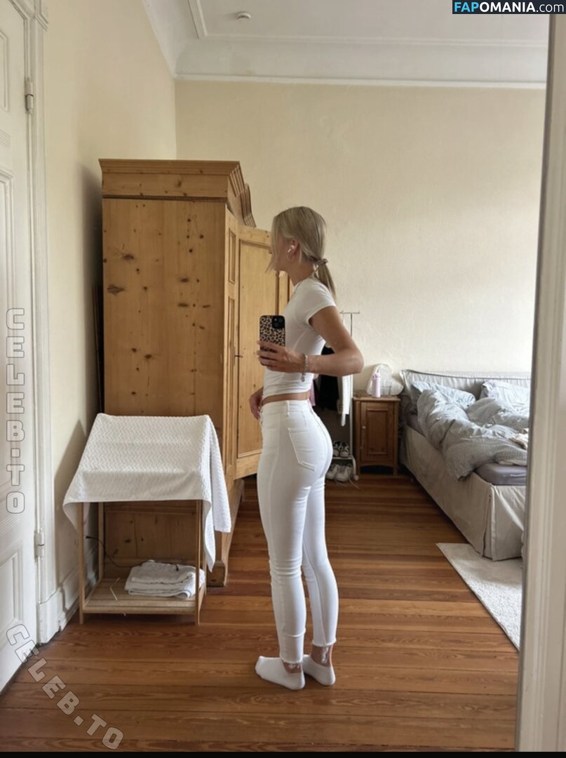 Zarah Ellen / zarah.ellen / zarah_eln Γυμνός OnlyFans  Διαρρεύσαστη φωτογραφία #4