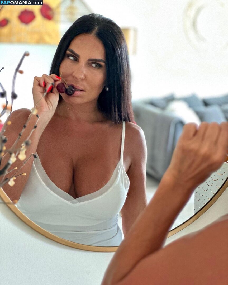 Zdlena Vitaly's Mom Γυμνός OnlyFans  Διαρρεύσαστη φωτογραφία #3