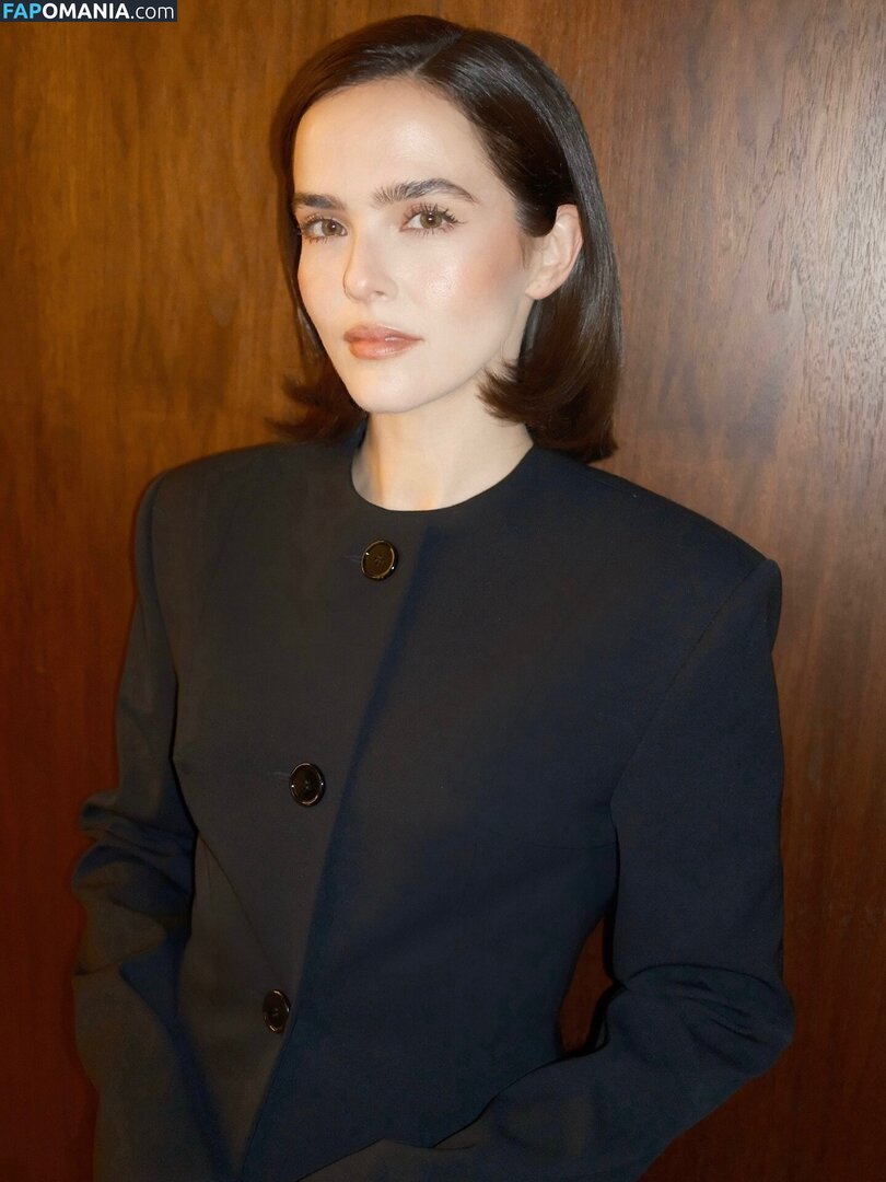 Zoey Deutch / zoeydeutch Γυμνός OnlyFans  Διαρρεύσαστη φωτογραφία #351