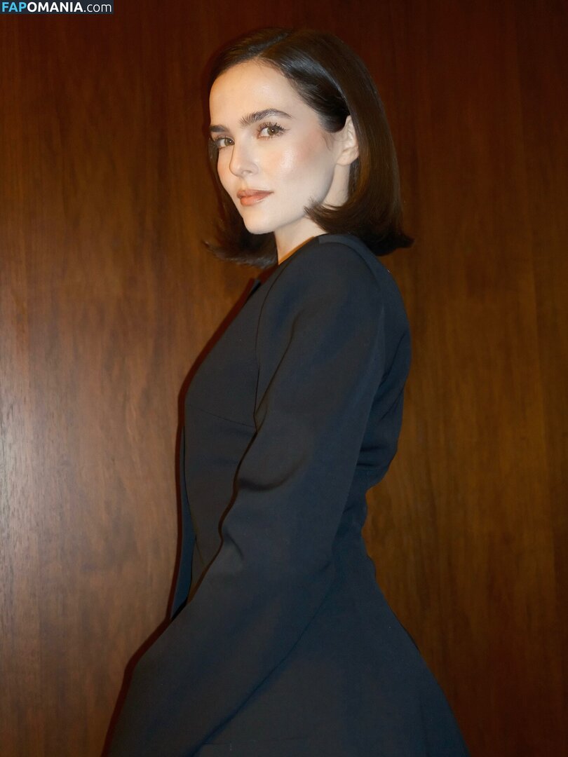 Zoey Deutch / zoeydeutch Γυμνός OnlyFans  Διαρρεύσαστη φωτογραφία #354